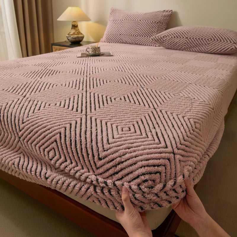Housse de matelas intégrale rose poudré à motif géométrique – sans taies d’oreiller