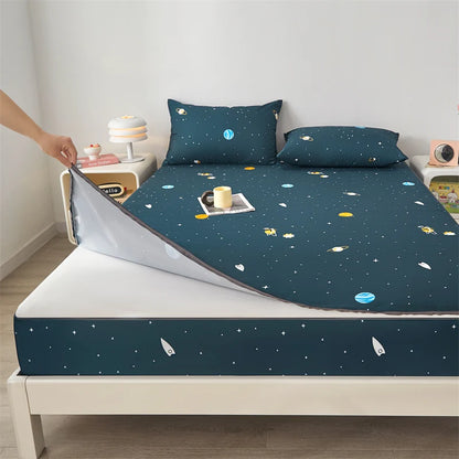 Protège matelas anti-acarien galaxie lit installe