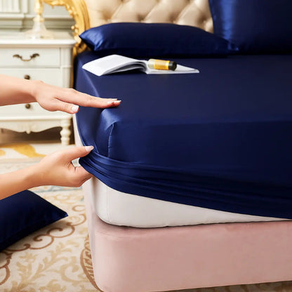 Protège-matelas intégrale bleu marine sans taies devant